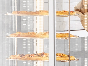Draaiende glazen vitrine voor  - Food Snacks Catering recensie en prijs